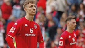 https://soccersportz.net/liverpool-transfer-news-klopp-may-bring-in-a-star-midfielder-from-the-bundesliga/