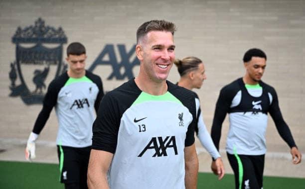 Adrian talks on his extended contract, his role at Liverpool, and the adjustment of new players.