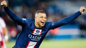 Arsenal provided perfect reason to avoid Kylian Mbappe's $195m transfer as Barcelona blocked transfer