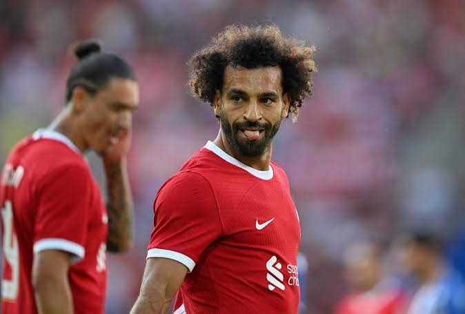 Mo Salah ‘100% committed’ to Liverpool – No offers ‘to be discussed’