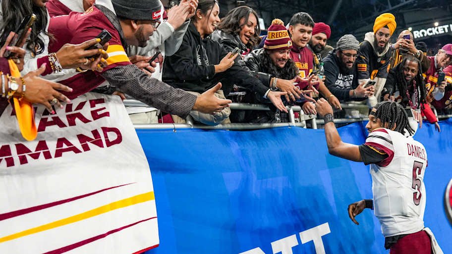 Podcaster Reveals Jayden Daniels' Savage Message on Jersey Swap with Lions DB